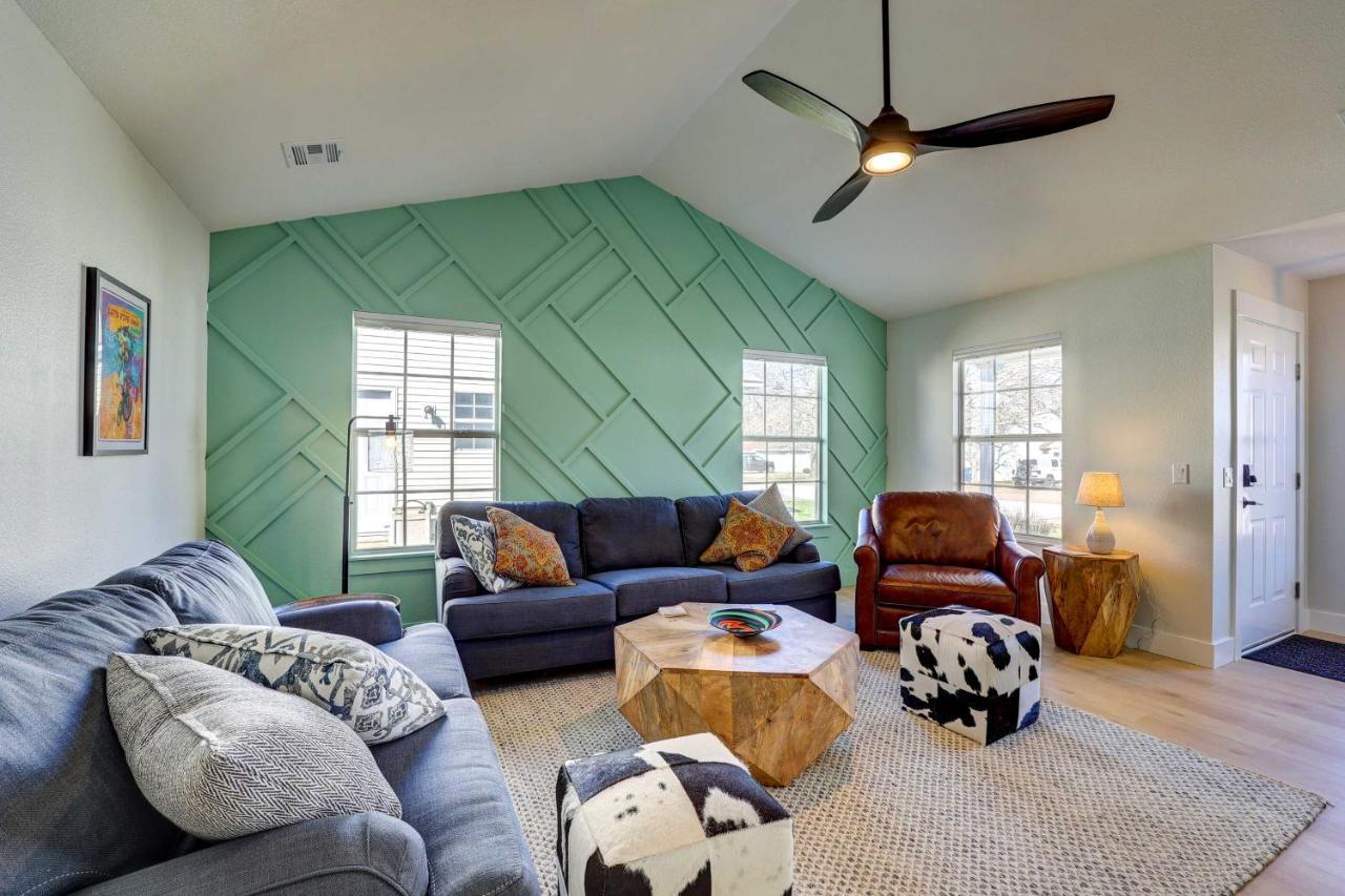 Chic Bentonville Home With Patio And Fire Pit! Extérieur photo